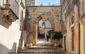2 Bedroom Nice Apartment In Chiaramonte Gulfi